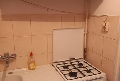 Garsonieră semidecomandată în Baicului