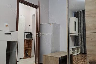 Garsonieră decomandată, mobilată în Micro 19