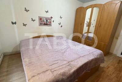 Apartament 3 camere 72 mpu 2 balcoane etaj intermediar Terezian Sibiu - 2