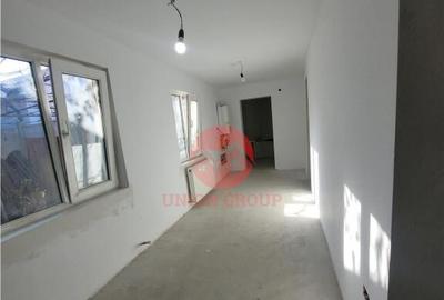 Casă cu 3 camere cu Teren 310 Mp în Central