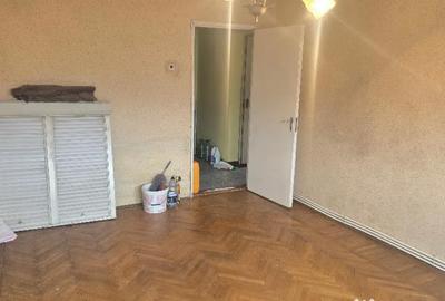 Apartament cu 2 camere decomandat în Piața Centrală - 7