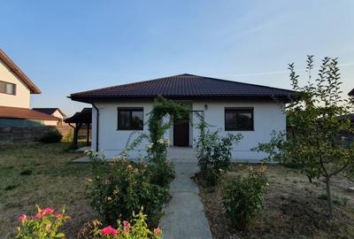 Casă parter 2 dormitoare+living+bucătărie, teren 550 m², Dârza, Crevedia - 1