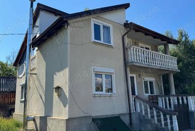 Casă cu 3 camere cu Teren 2037 Mp în Vulcan - 2
