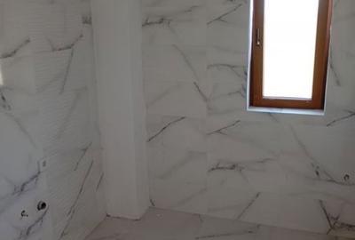 Casă cu 4 camere cu Teren 130 Mp în Central - 8