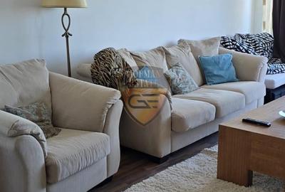 Apartament cu 2 camere semidecomandat, mobilat în Tomis Nord