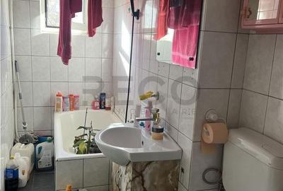Apartament cu 3 camere semidecomandat în Nufărul - 5