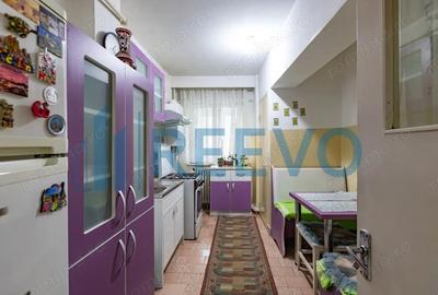 Apartament cu 4 camere decomandat în 9 Mai - 11