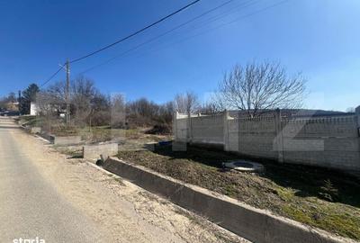 Spațiu comercial, în Izvor - 4