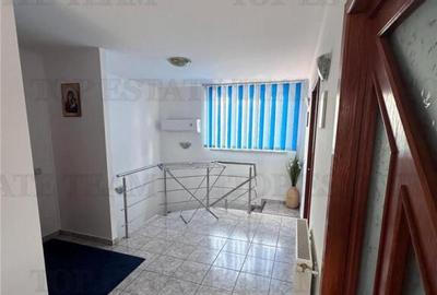 Casa Individuala cu Teren 1300 mp in Corbeanca - Zona Petres - 1