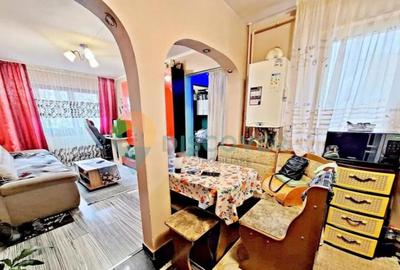 Zona Milcov , 3 camere semidecomandate , 50.000 EURO - 6