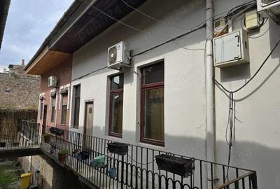 Vand apartament la casa Arad - 1