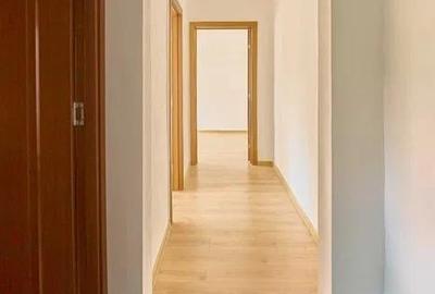 RECO . Apartament cu 2 camere Decomandat . Rogerius . - 4