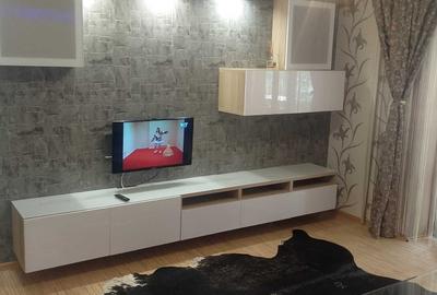 Apartament cu 3 camere decomandat în Crângași