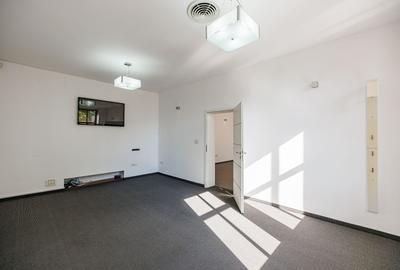Apartament cu 7 camere semidecomandat în Ultracentral - 22