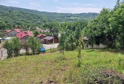 Teren de 3400 mp, în Central - 3