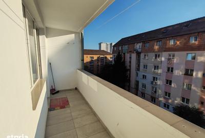 Apartament cu 3 camere, mobilat în Cedonia