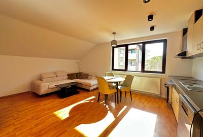 Apartament cu 2 camere, mobilat în Zorilor