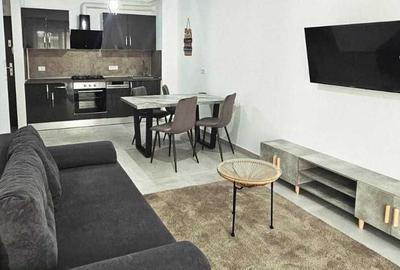 Apartament cu 2 camere decomandat în UTA