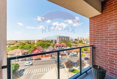 Apartament cu 3 camere decomandat, mobilat în UTA - 28