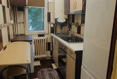 Apartament cu 2 camere semidecomandat în Gară