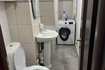 Garsonieră decomandată în Central - 1