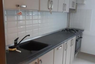 Apartament cu 2 camere decomandat în Brâncoveanu