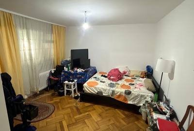 Garsonieră decomandată în Alexandru Obregia