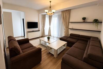 Apartament cu 3 camere în Universitate