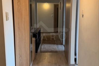 Apartament cu 3 camere în Diamant
