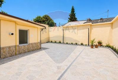 Casă individuală cu 4 camere cu Teren 320 Mp în Casa de Cultură - 8