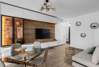 Apartament cu 3 camere semidecomandat, mobilat în UTA