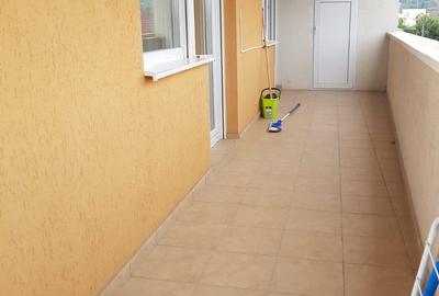 Apartament cu 2 camere în Cetate