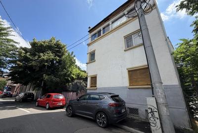 Apartament cu 2 camere semidecomandat, mobilat în 1 Mai - 1