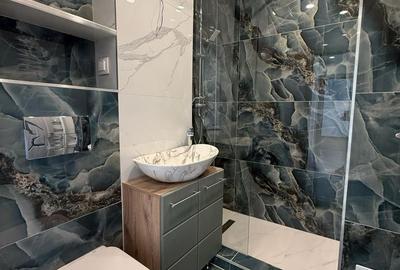 Apartament cu 2 camere decomandat în Decebal