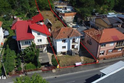 Casă cu 4 camere cu Teren 1672 Mp în Curtea de Argeș