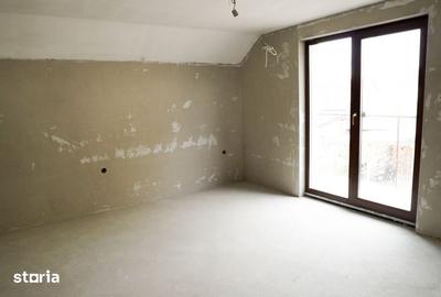 Casă cu 4 camere cu Teren 300 Mp în Central - 10