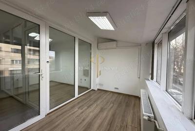 Apartament cu 3 camere decomandat în Giroc