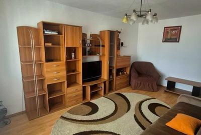 Apartament cu 3 camere în Rahova