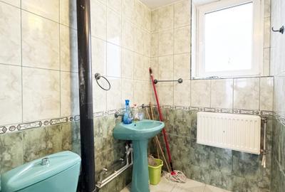 Penthouse cu 4 camere decomandat, mobilat în Cug - 13
