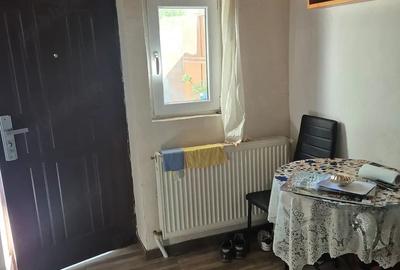 Garsonieră decomandată în Dâmbovița
