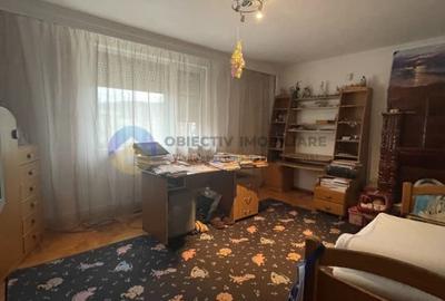 Casă individuală cu 6 camere cu Canalizare în Alexandru cel Bun - 4