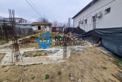Teren de 400 mp, în Păcii