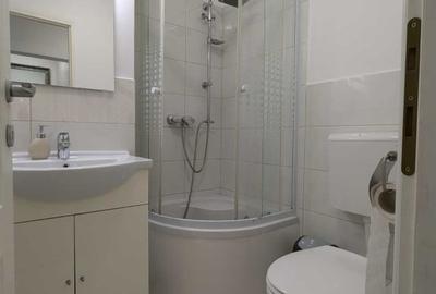 Garsonieră decomandată în Între Lacuri - 3