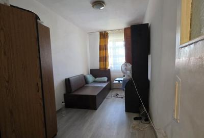 Garsonieră semidecomandată, mobilată în Complex Studențesc