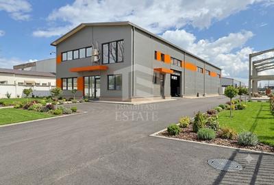 Spațiu industrial, de 560 mp, în Est