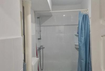 Apartament cu 2 camere semidecomandat în George Bacovia - 1