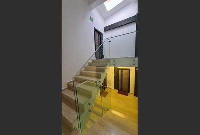 Apartament cu 3 camere decomandat în Bartolomeu