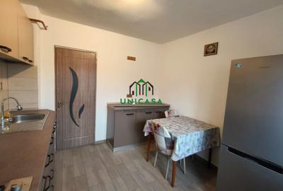 Apartament cu 2 camere decomandat în Traian - 2