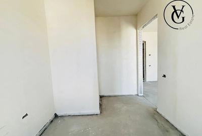 Apartament cu 2 camere semidecomandat în Inel II