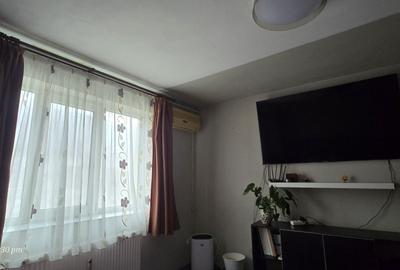 Apartament cu 2 camere decomandat în Apusului